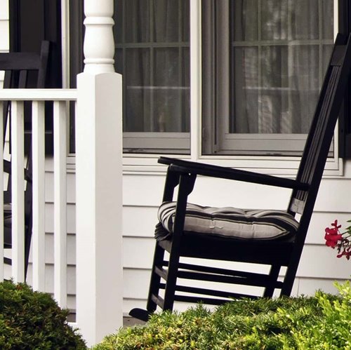 How To Paint A Wooden Chair